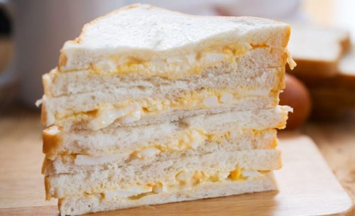 sandwich med ost og æg