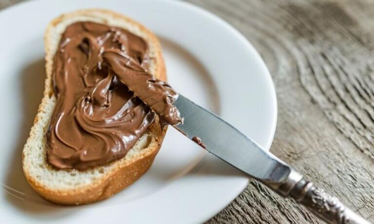 Make Your Own Nutella