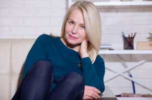 Hot Flashes: Foods to Alleviate These Menopause Symptoms