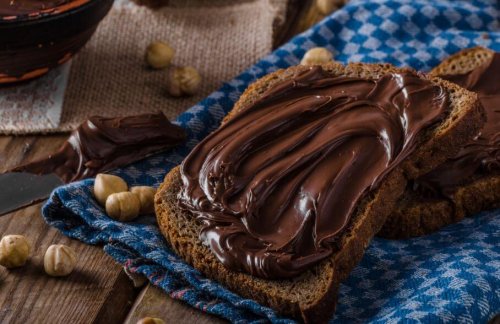 Make your own nutella at home so you can enjoy it