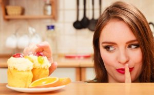 Muffins with Fruits
