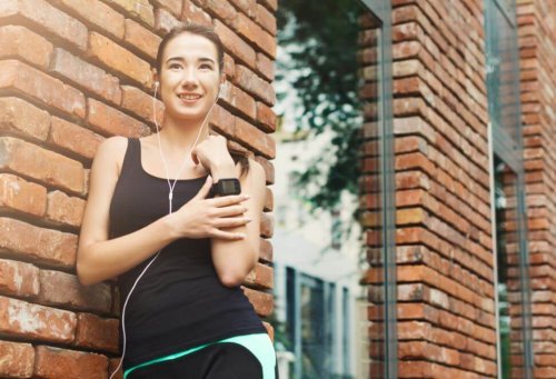 Wearables can save the results of physical activity.