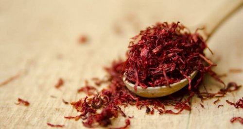 Natural saffron