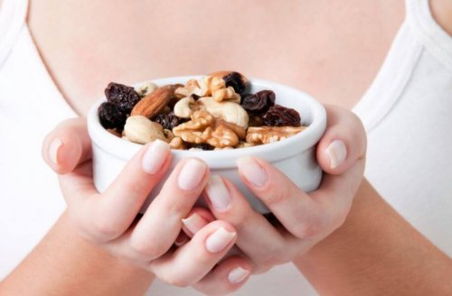 Only natural nuts are appropriate for a fitness diet.