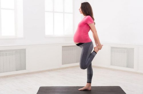 Exercising while pregnant.