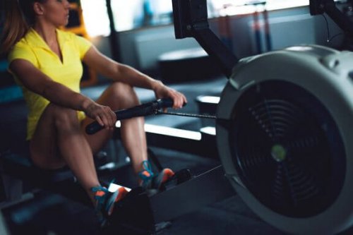 12 Exercises to do on a Rowing Machine
