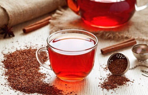 Rooibos tea in a cup