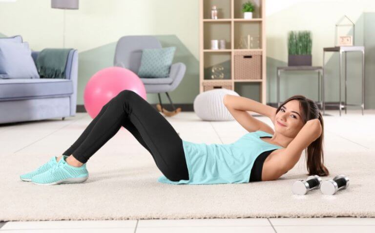 At-Home Exercises: complete guide and two exclusive workouts
