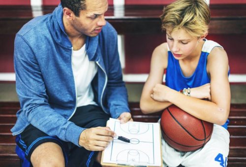 basktball trainer and player