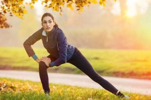 Stretching Exercises Before and After a Workout