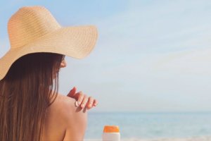 why is important for athletes to hydrate their skin