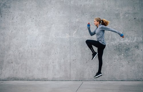 Plyometric exercises can improve sports performance.