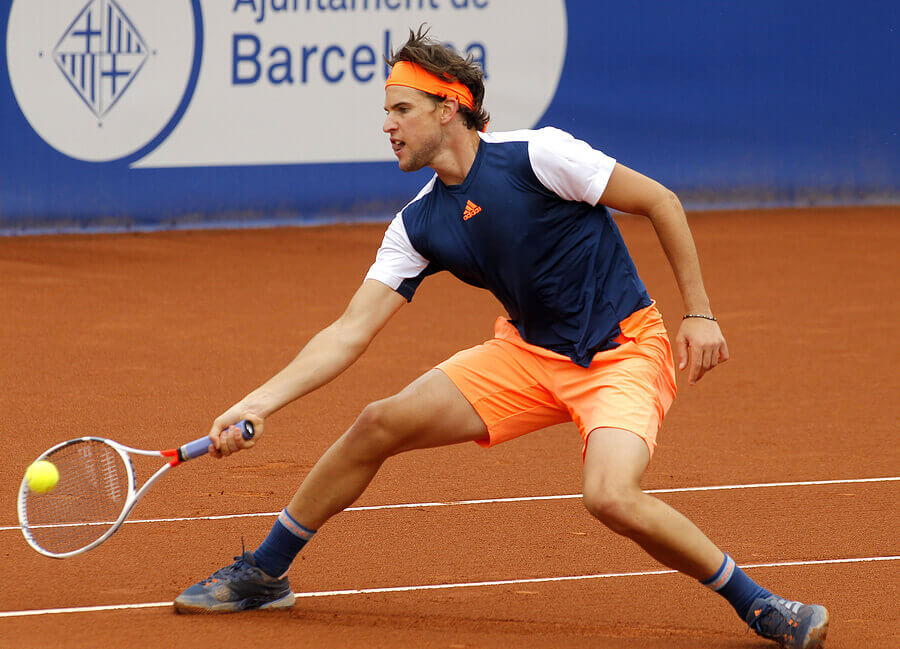 dominic thiem backhand