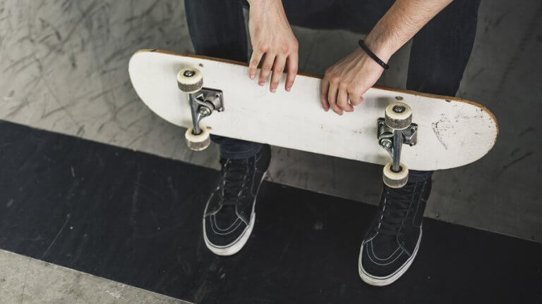 Exercises with a Skateboard to Pump up your Training