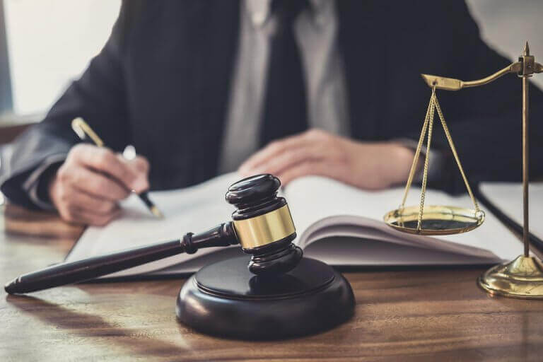 A private law specialist studying to practice sports law