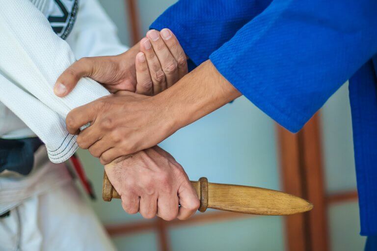 Sharp Weapons in Martial Arts: Legal Famework in Spain