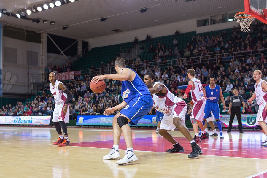 common injuries basketball warm up