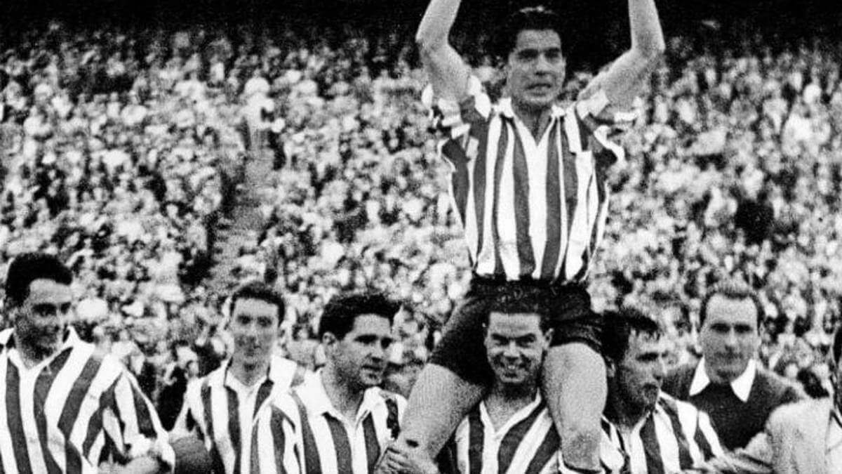 Gainza is one of the players who only played in a club in Spain.