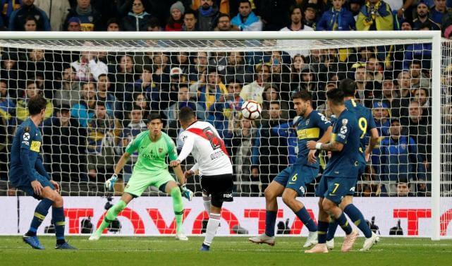 The Boca-River rivalry had its peak in Madrid.