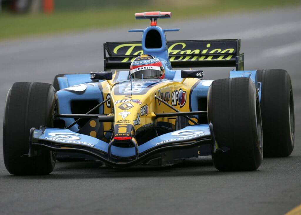 Fernando Alonso drove the Renault R25.