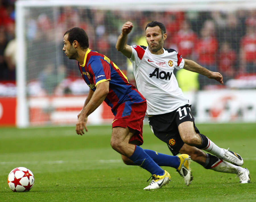 Ryan Giggs is one of those players who played in a single team his entire career.