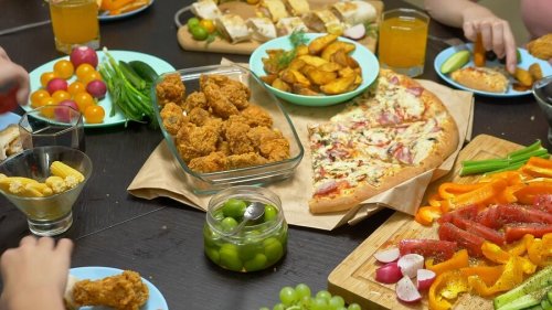 A massive amount of junk food that can make it hard to sleep so does nutrition influence sleep? Of course