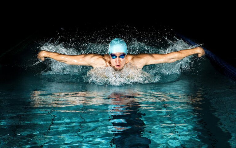 The Health Benefits of Swimming