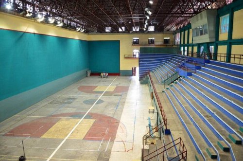 A Basque pelota court.