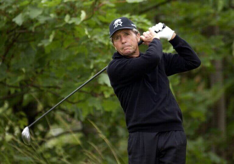 Gary Player swinging his golf stick