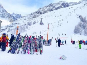 The Eight Best Ski Locations in the World