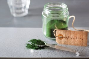 How Does Spirulina Affect Athletic Performance?