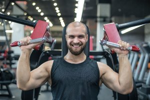 A man training in the gym.
