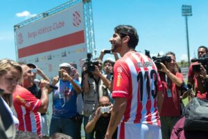 Sebastián Abreu: Soccer Player for the Most Teams
