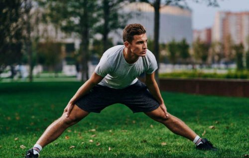 Active stretching involvesusing the opposite muscles of those you want to stretch.