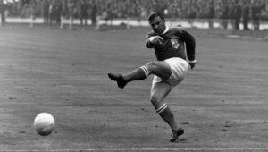 Ferenc Puskas playing for Hungary.