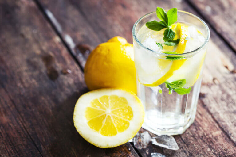 Does Lemon Water Aid Weight Loss?