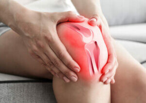 A person with a knee injury.