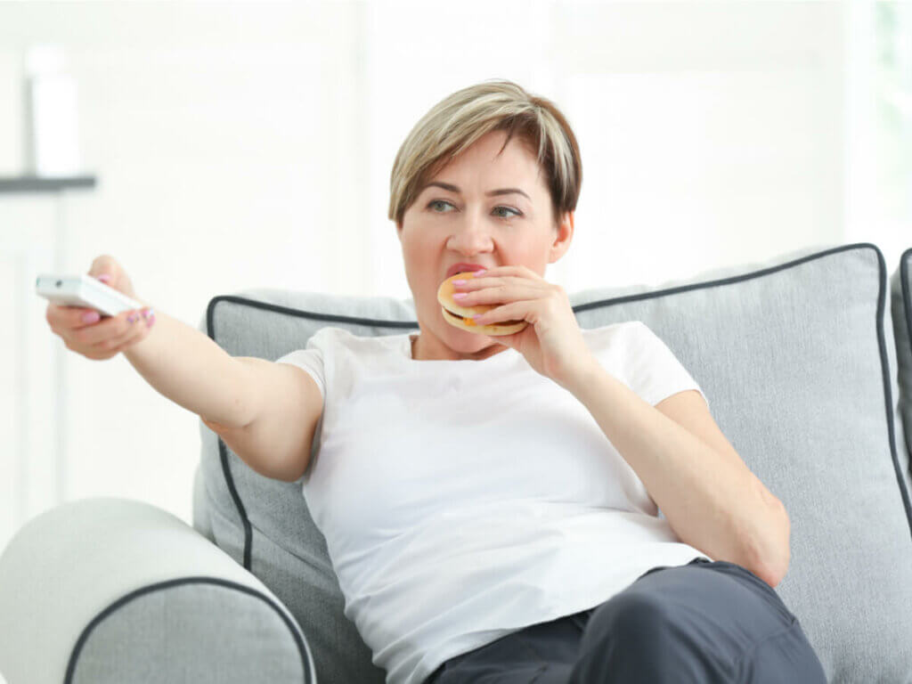 weak abdominals caused by inactive lifestyle