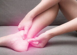 What are the Causes of Achilles Tendonitis?