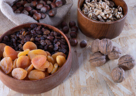 Dried apricots, raisins and walnuts.