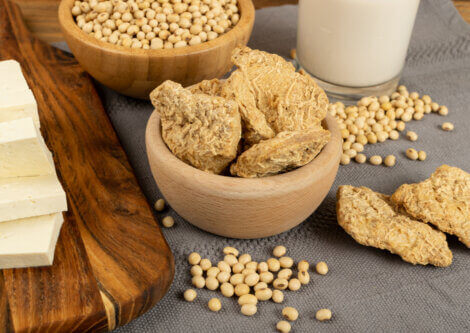 Textured soy protein in chunks.
