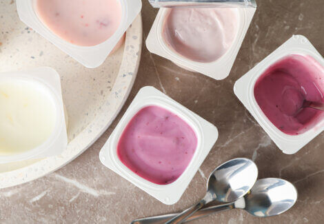 Many kinds of yogurt contain high levels of probiotics.
