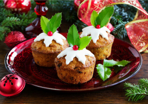 Christmas cupcakes.