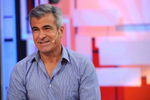 He refereed the first and final matches of a World Cup.