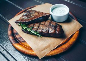 3 Foods Low in Carbohydrates to Include in Your Diet