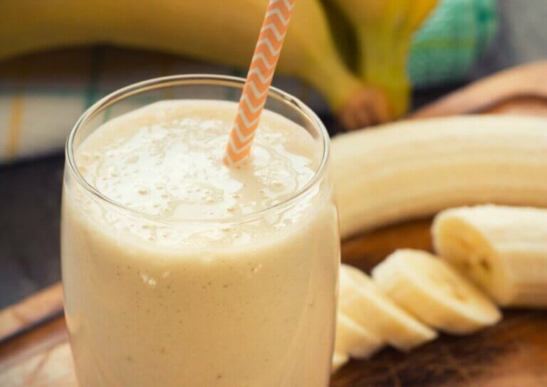 What are the Benefits of Banana Smoothies?