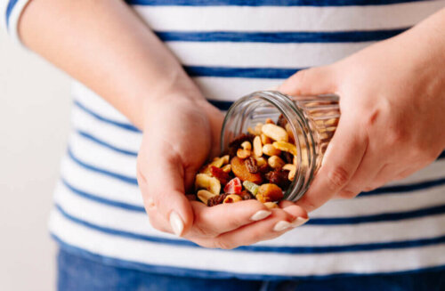 3 Foods to Increase Your Body's Natural Defenses