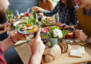 3 Tips to Avoid Gaining Weight on Vacation