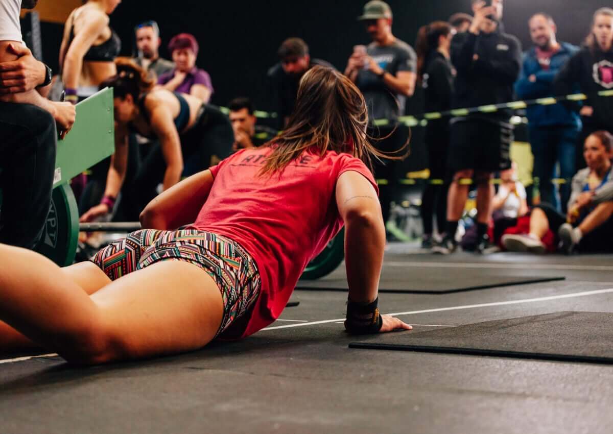 A woman doing CrossFit.